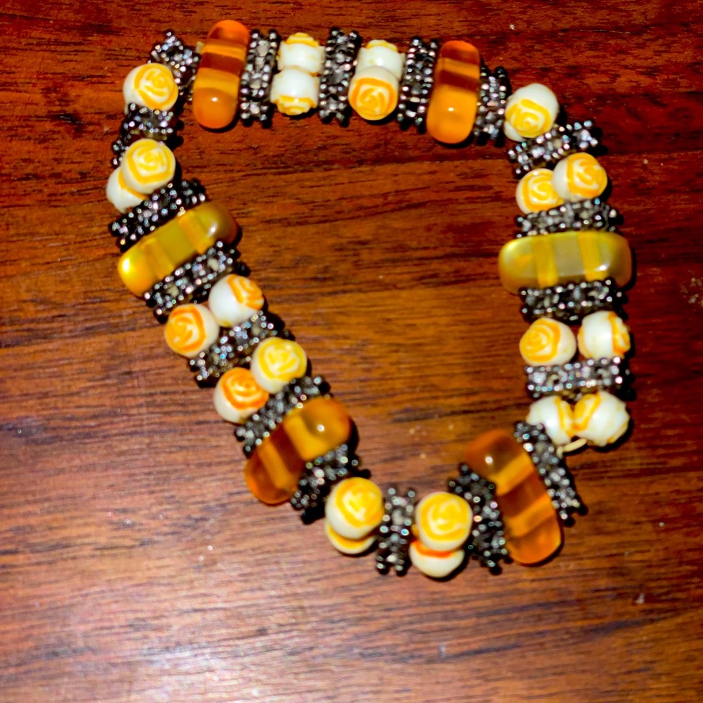 Beaded bracelet